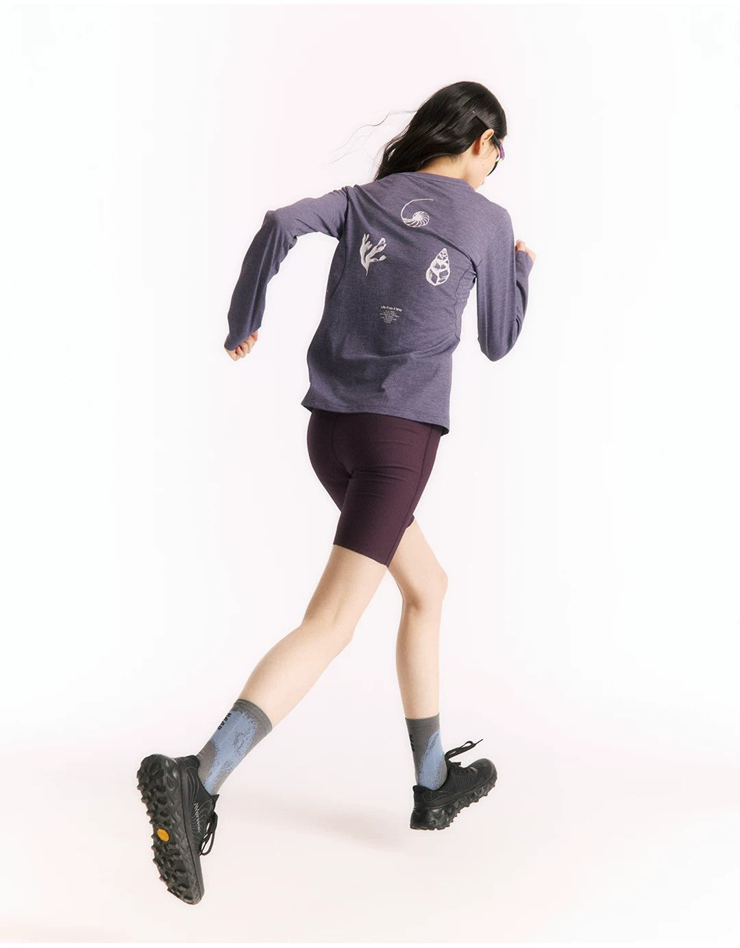 Women's Moisture-Wicking Long-Sleeve