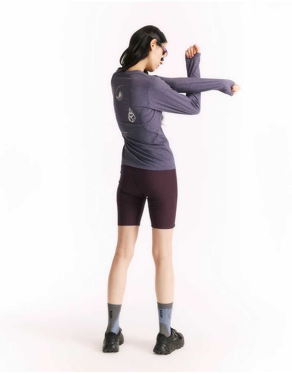 Women's Moisture-Wicking Long-Sleeve