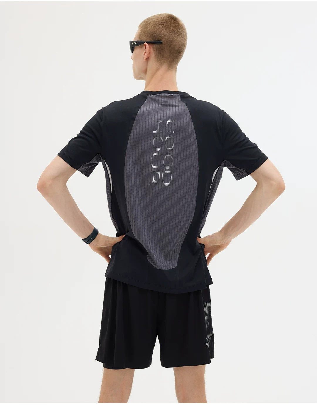 Thermoregulating Mesh Tee