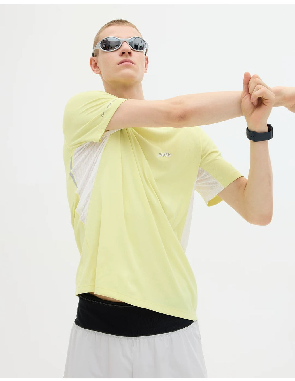 Thermoregulating Mesh Tee